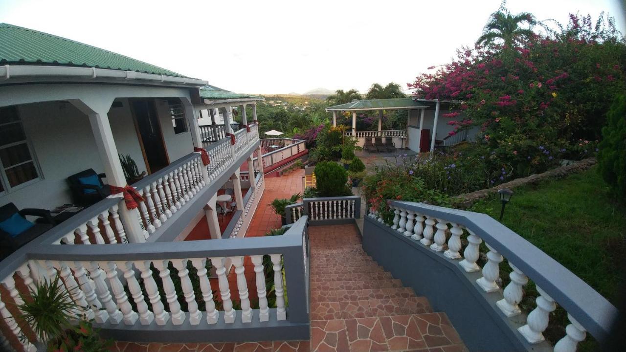 Classique International In Dominica Marigot Exterior foto